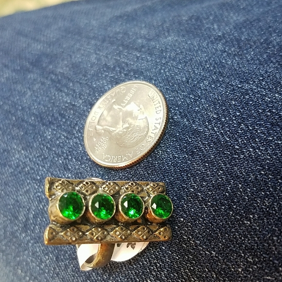 Sterling Ring size 7.5 ring, fantastic green - Picture 7 of 7